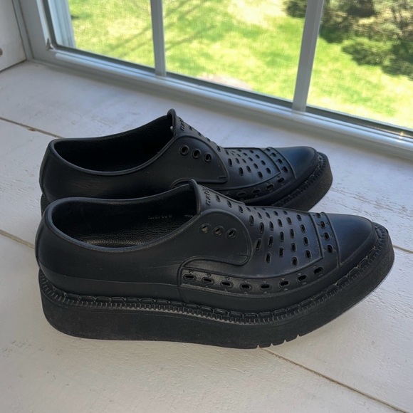 UNISEX Colab Native x Diano x George Cox 
Size 6 Men’s & 8 women’s. - Picture 2 of 5